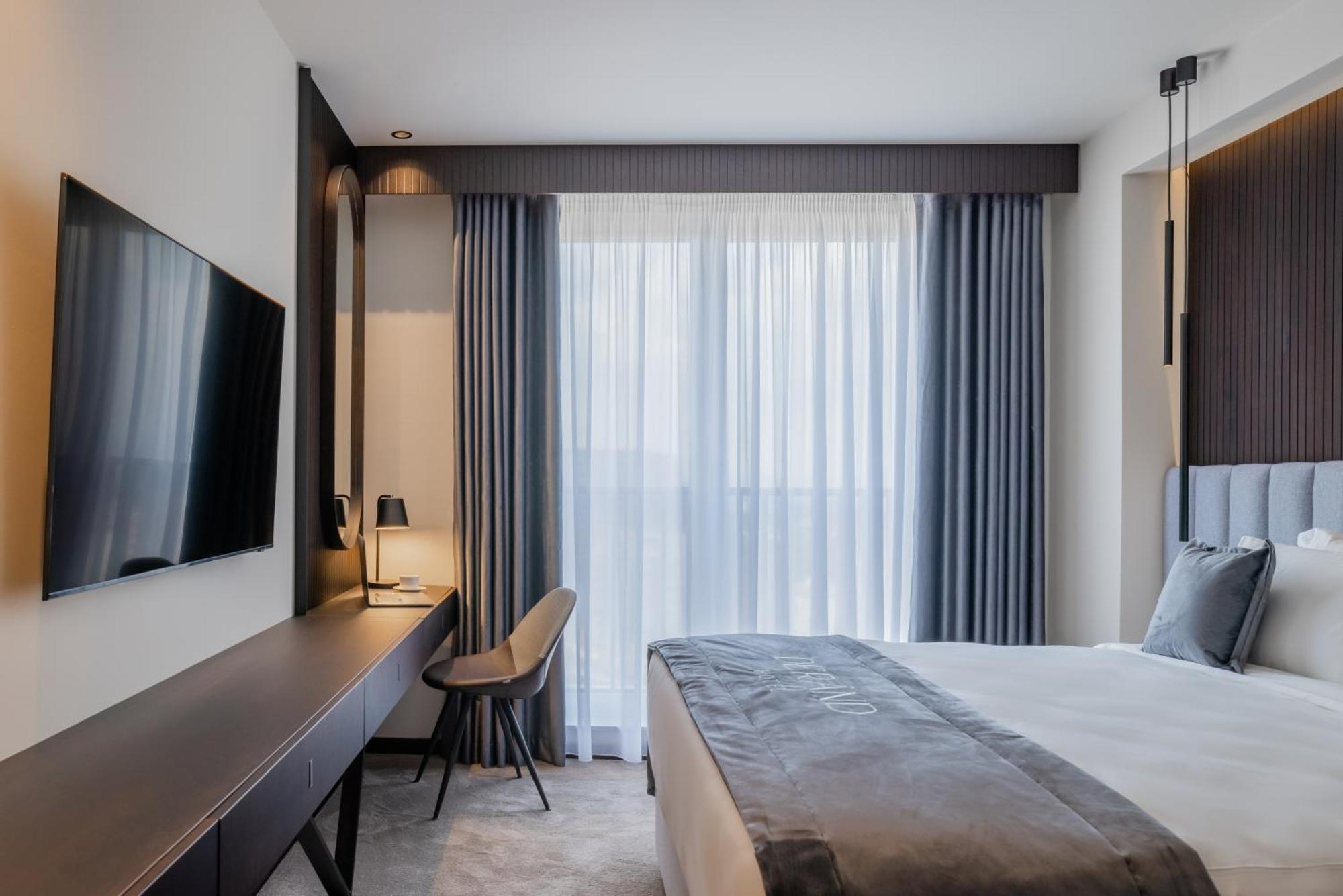 Derand Hotel Πρίστινα Εξωτερικό φωτογραφία